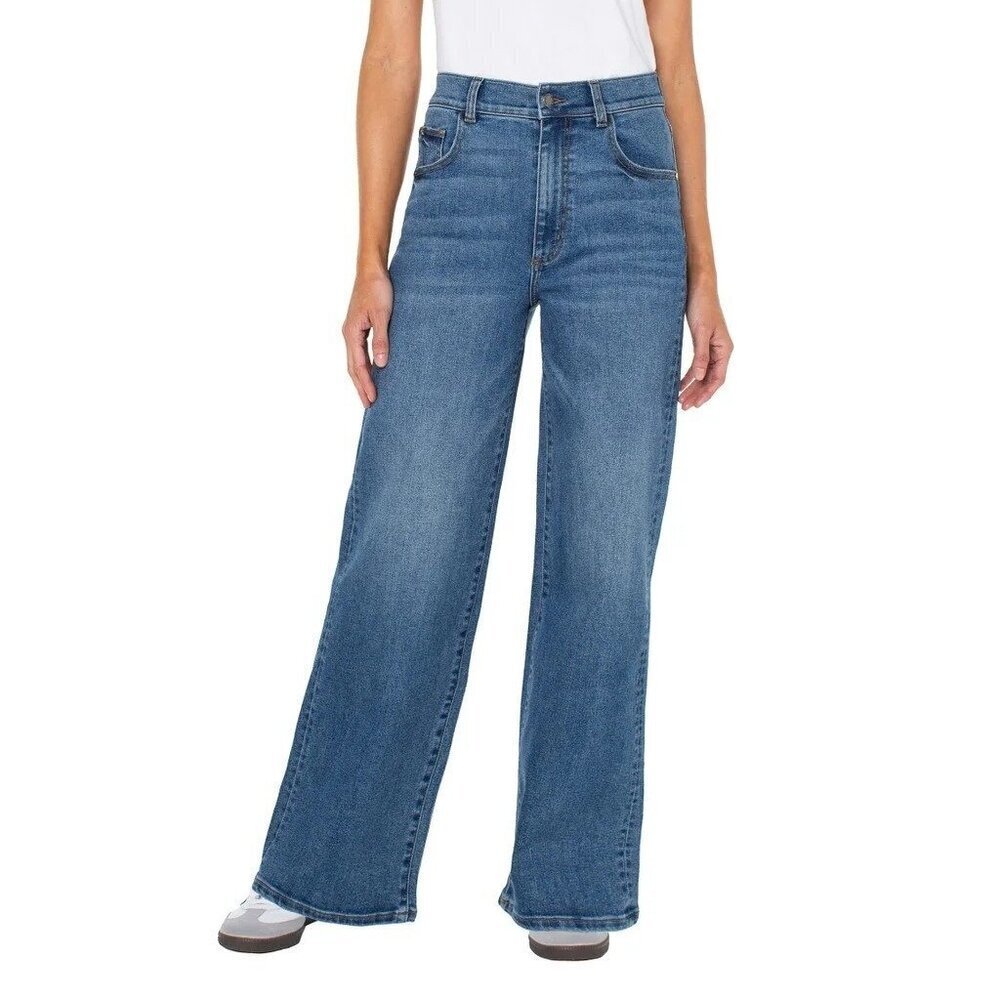 Well Worn Women's 10/30 Wide Leg High Rise Jeans Medium Wash Cotton Blend M0837